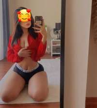 Mersin Mezitli Escort Bayan Ceren: Sihirli Sahilden Sizinle Olan Cazibeyi Paylaşıyor