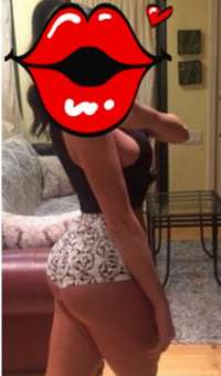 Mut Escort Bayan: Pırıl Pırıl Bir Kızın Portresi