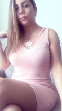 Mut Escort Bayan - Sizinle Özel Zamanlar Yaşamak İçin Bekleyen Zarif ve Samimi Dostunuz
