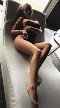 Özgürce Seçimlerinize Yönelebileceğiniz Arap Escort